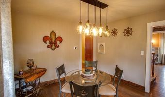 2430 Maxey St, Alton, IL 62002
