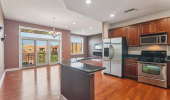 1200 N Foxdale Dr 312, Addison, IL 60101