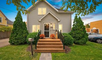 1209 N DREW St, Appleton, WI 54911