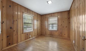 236 Center St, Auburn, IN 46706