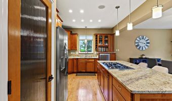 5020 Cape Seville Dr, Anchorage, AK 99516