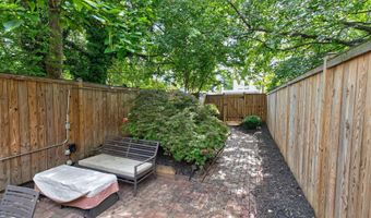 641 11TH St NE, Washington, DC 20002