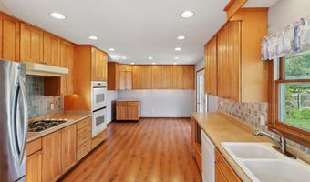 1411 4th Ave SE, Altoona, IA 50009