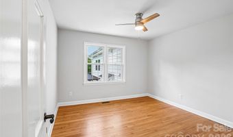 28 Ridgefield Pl, Asheville, NC 28803