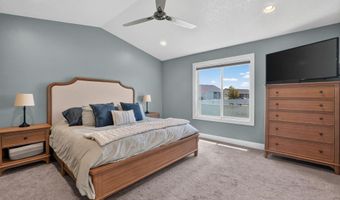 1561 Petersburg Dr, Chubbuck, ID 83202