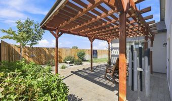 192 Walnut Ct, Fernley, NV 89408
