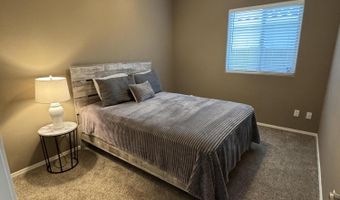 949 E INDIAN WELLS Pl, Chandler, AZ 85249