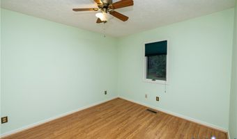 11186 Kenmont Ln, Ashland, VA 23005