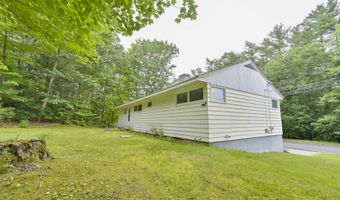 55 Epping St, Raymond, NH 03077