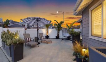 6951 Quiet Cove Dr, Carlsbad, CA 92011