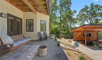 8424 Preston Trl, Bentonville, AR 72712