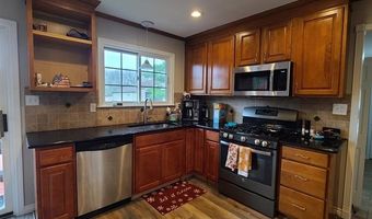 24800 DAYTON Rd, Armada, MI 48005