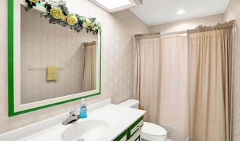3628 Woodglen Way, Anderson, IN 46011
