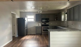 2372 Triplett Blvd, Akron, OH 44312