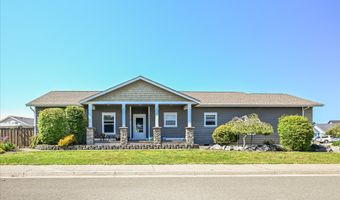 728 ROGERS Pl, Bandon, OR 97411