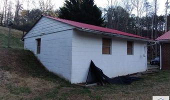 129 Townsend Dr, Bassett, VA 24055