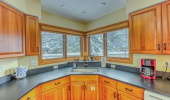 254 Crawford Ridge Rd 3, Carroll, NH 03575