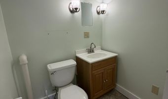 311 North St, Bennington, VT 05201