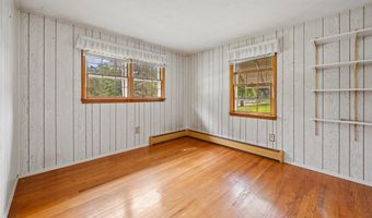233 Mountain Rd, Cheshire, CT 06410