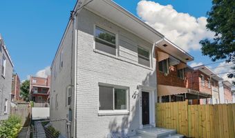 4224 SOUTHERN Ave SE, Washington, DC 20019