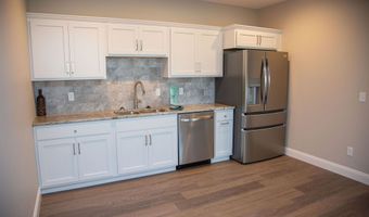 2282 Helle Dr, Asbury, IA 52002