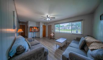213 E Radio Ln, Arkansas City, KS 67005