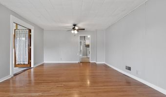 545 7th St, Adams, NE 68301
