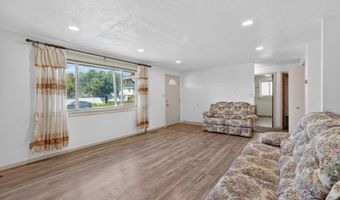 420 Taylor St, American Falls, ID 83211