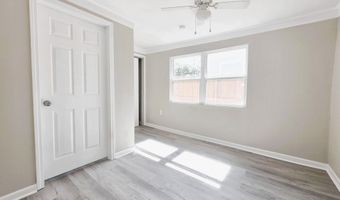 1461 Irish Hill Dr, Biloxi, MS 39530