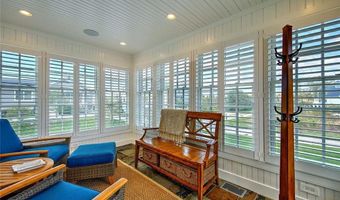 228 Bonnet Point Rd, Narragansett, RI 02882