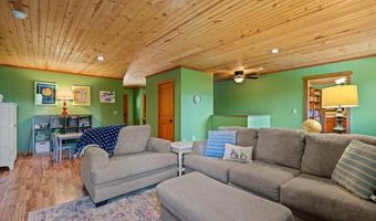 21807 E Doyle Rd, Cataldo, ID 83810