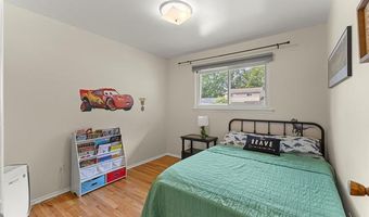 17276 Midway Ave, Allen Park, MI 48101