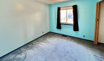 980 Highland Dr, Elko, NV 89801