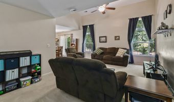 8320 Lake Tree Ln, Indianapolis, IN 46217