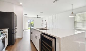 5507 RAINWOOD MEADOWS Dr, Apollo Beach, FL 33572