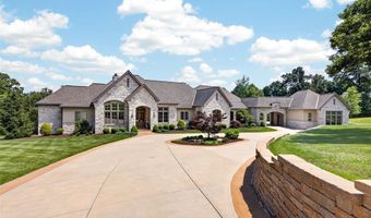 262 Dietrich Rd, Ballwin, MO 63021
