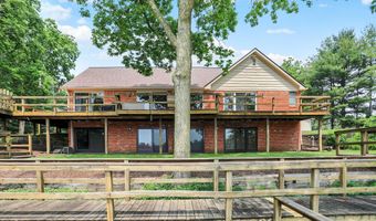 22 Point Ln, Arcadia, IN 46030