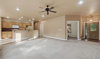 6 Grimsay Dr, Bella Vista, AR 72715