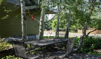 3748 Bungalow Ln, Bozeman, MT 59715
