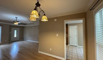 107 Acorn Ln, Batesville, MS 38606