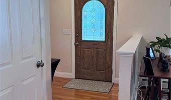 60 Farm Dr, Cumberland, RI 02864