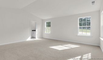 1052 Misty Creek Dr, Aberdeen, NC 28315