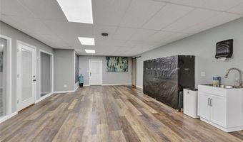17827 Roseland Rd, Cleveland, OH 44112