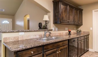 7805 LEGACY Pkwy, Amarillo, TX 79119