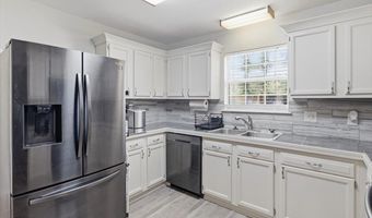 728 Whippoorwill Dr, Brandon, MS 39047