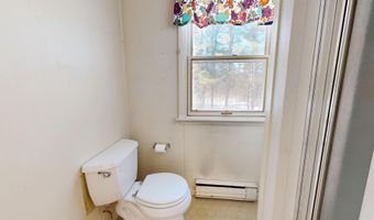 119 W Auburn Rd, Auburn, ME 04210