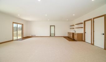 325 S Lakeview Way, Ashland, NE 68003
