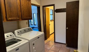 802 W Jj Clark Dr, Artesia, NM 88210