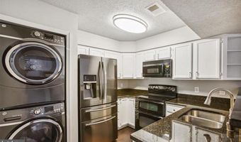 7012 IRWELL Ln 14F, Alexandria, VA 22315