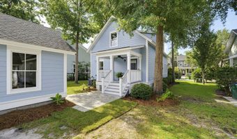 318 Cockle Ln, Beaufort, SC 29906